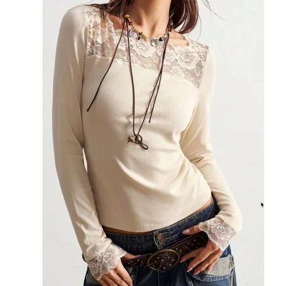 Boho Floral Lace Semi Sheer Long Sleeve Fitted Top - Picture 6 of 8